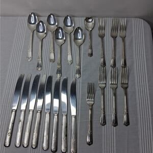Lenox Silver Plate Deerfield Art Deco Flatware 22 Pieces Tarnished Pitted AS IS
